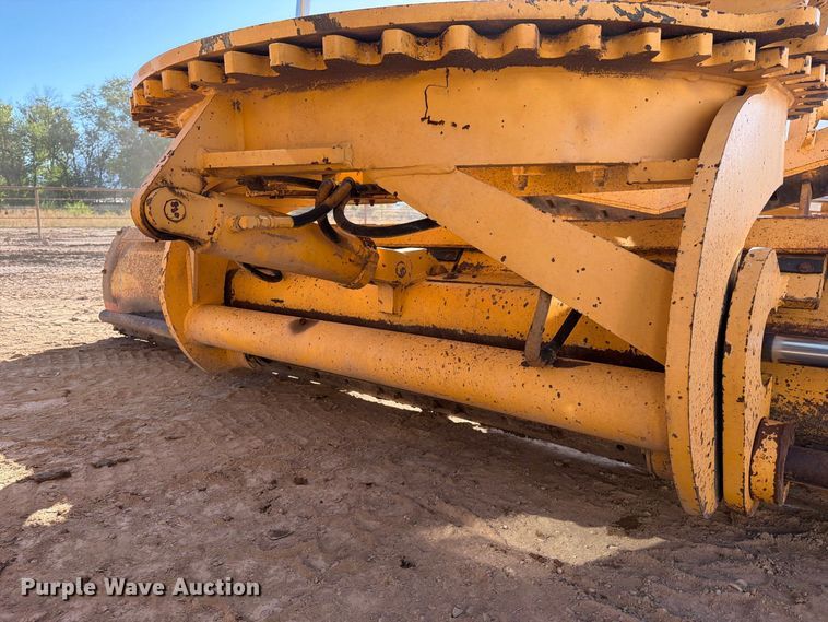 image for item FK4656 2001 Volvo G710VHP motor grader
