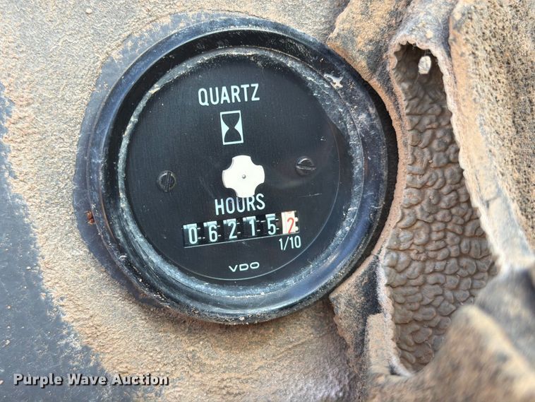 image for item FK4656 2001 Volvo G710VHP motor grader