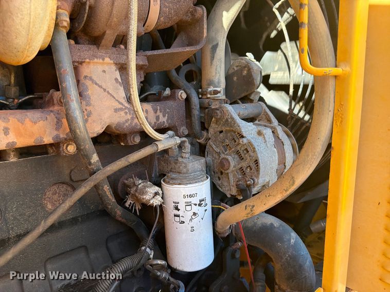 image for item FK4656 2001 Volvo G710VHP motor grader