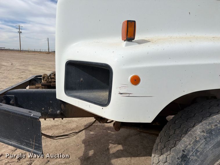 image for item FK4667 2007 International DF567 ready mix truck