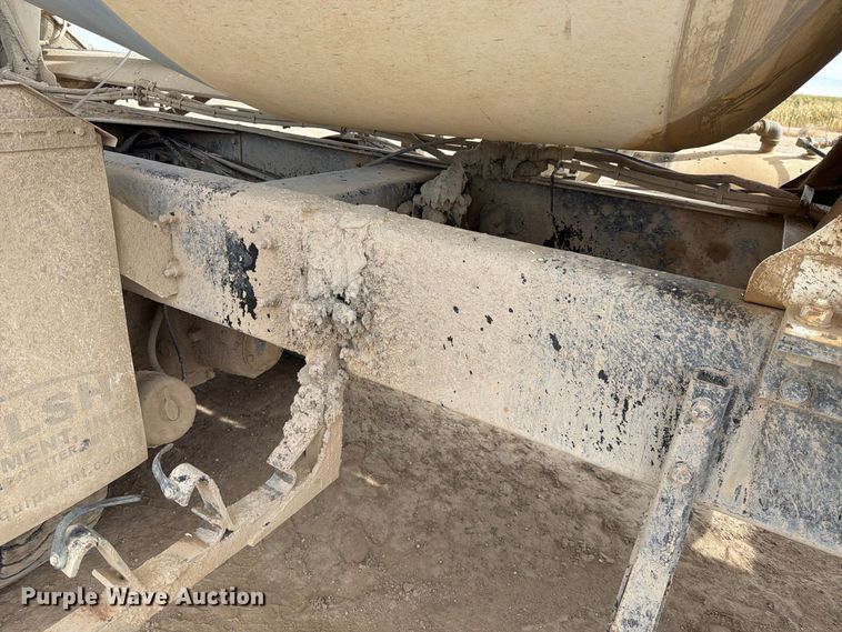 image for item FK4667 2007 International DF567 ready mix truck