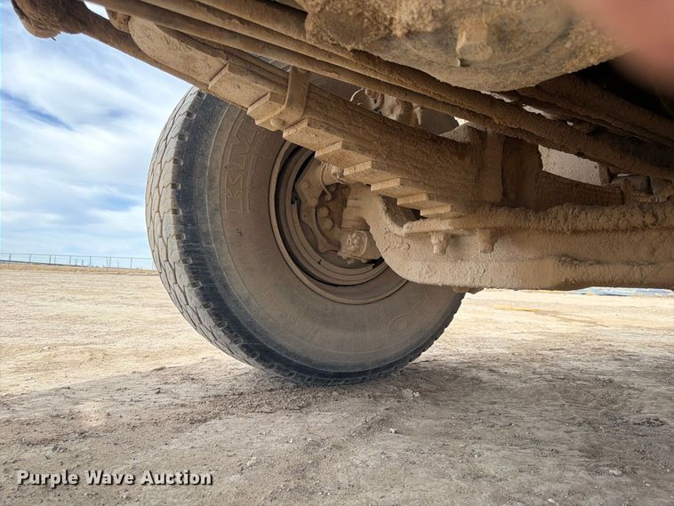 image for item FK4667 2007 International DF567 ready mix truck