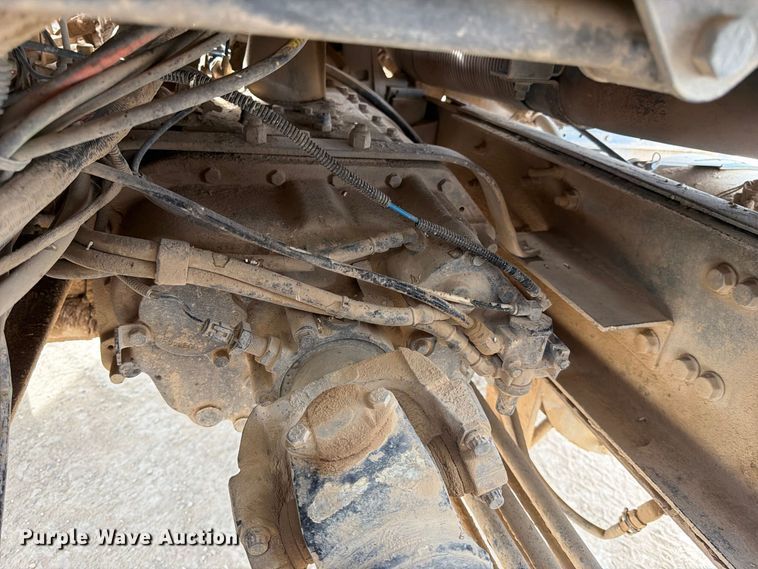 image for item FK4667 2007 International DF567 ready mix truck