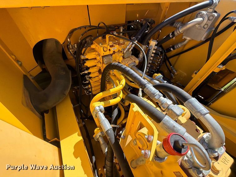 image for item FK5284 2014 Komatsu PC360LC-10 excavator