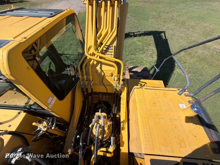 image for item FK5284 2014 Komatsu PC360LC-10 excavator