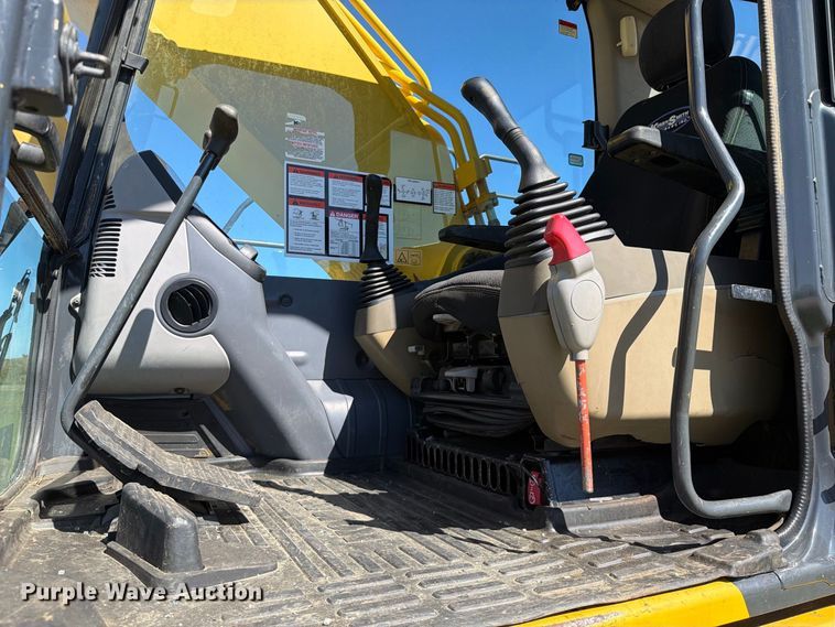 image for item FK5284 2014 Komatsu PC360LC-10 excavator