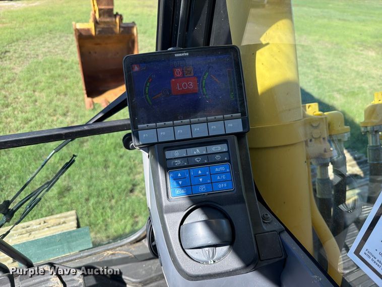 image for item FK5284 2014 Komatsu PC360LC-10 excavator