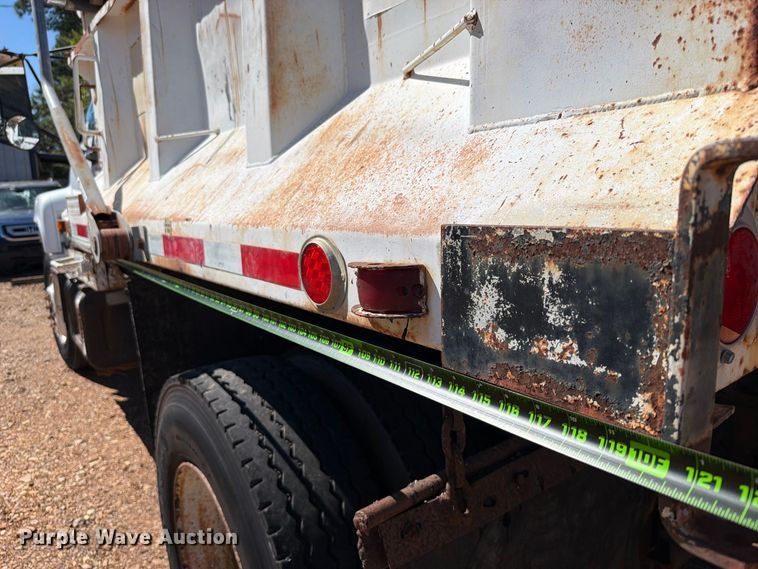 image for item FK5290 1995 GMC C7 dump truck
