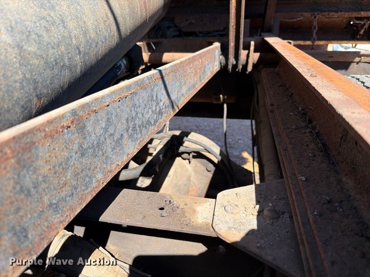 image for item FK5290 1995 GMC C7 dump truck