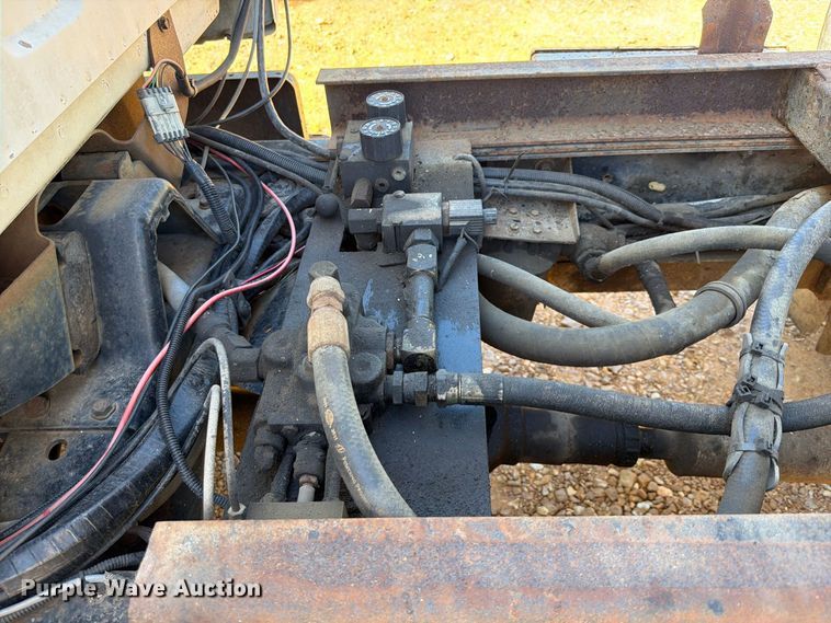 image for item FK5290 1995 GMC C7 dump truck