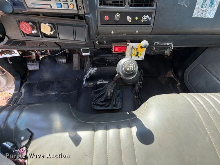 image for item FK5290 1995 GMC C7 dump truck