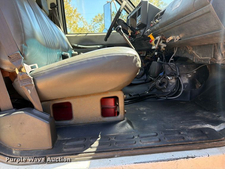 image for item FK5290 1995 GMC C7 dump truck