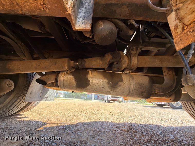image for item FK5290 1995 GMC C7 dump truck