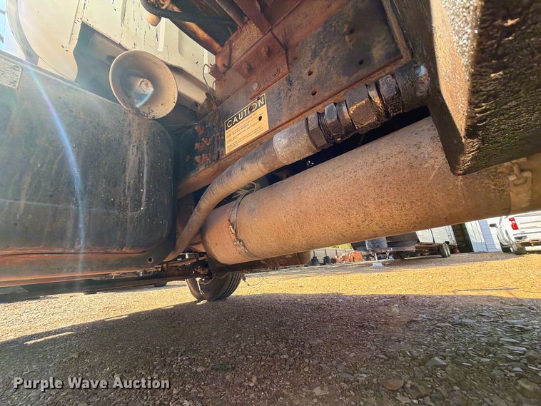 image for item FK5290 1995 GMC C7 dump truck