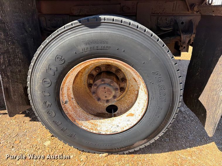 image for item FK5290 1995 GMC C7 dump truck