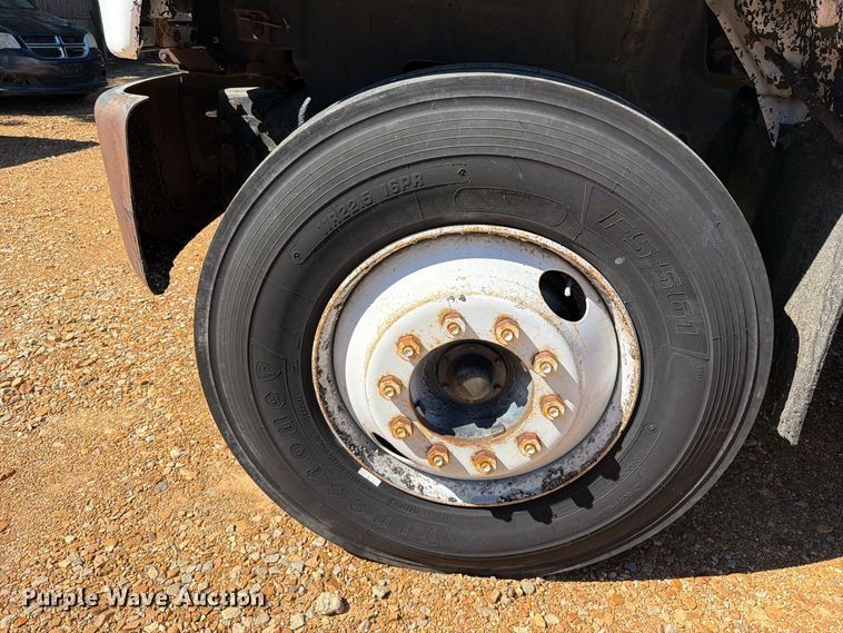 image for item FK5290 1995 GMC C7 dump truck