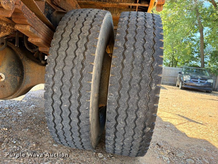 image for item FK5290 1995 GMC C7 dump truck
