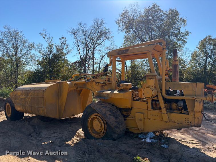image for item FK5300 International Harvester MSC3 water wagon