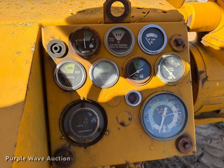 image for item FK5300 International Harvester MSC3 water wagon