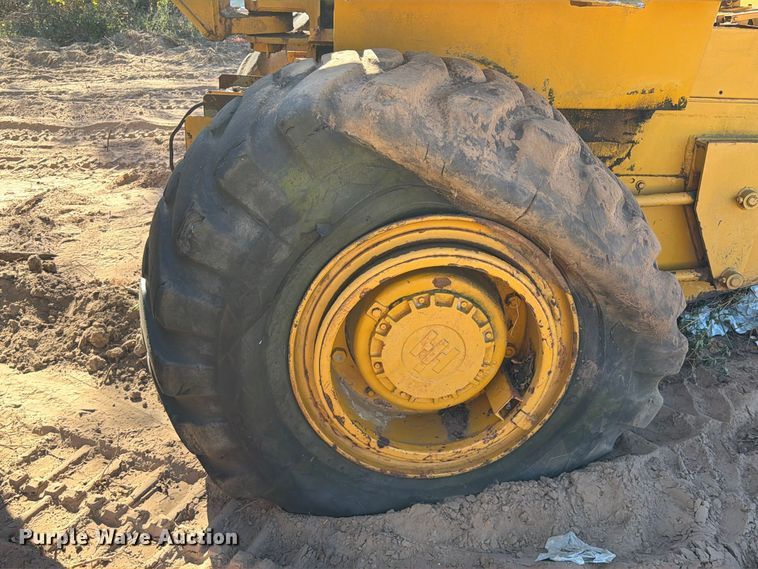 image for item FK5300 International Harvester MSC3 water wagon