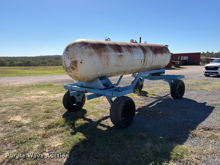 image for item FK5301 Hamby anhydrous trailer