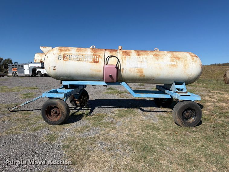 image for item FK5301 Hamby anhydrous trailer