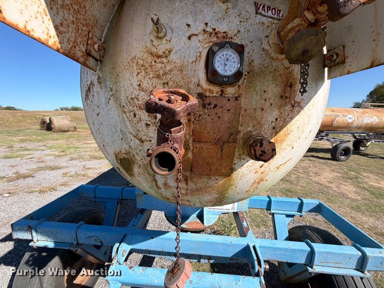 image for item FK5301 Hamby anhydrous trailer