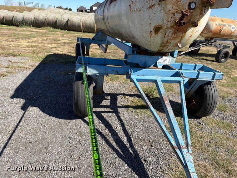 image for item FK5301 Hamby anhydrous trailer