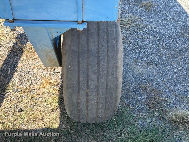 image for item FK5301 Hamby anhydrous trailer