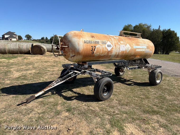 image for item FK5302 Hamby anhydrous trailer