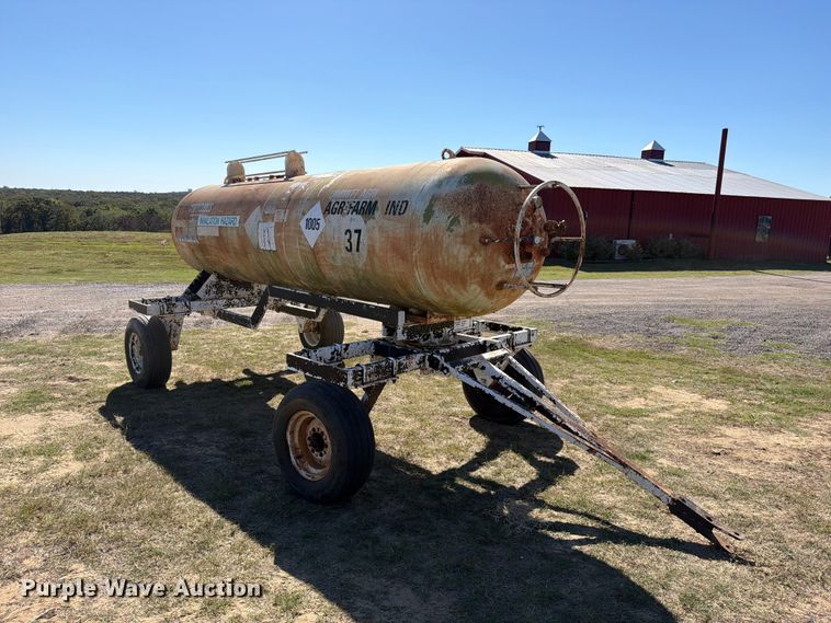 image for item FK5302 Hamby anhydrous trailer