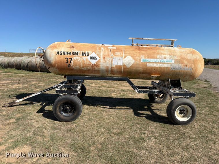 image for item FK5302 Hamby anhydrous trailer