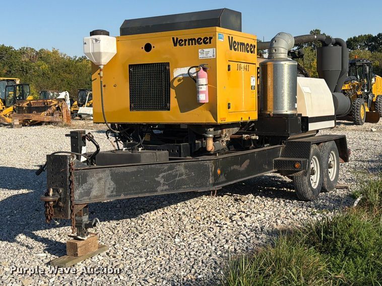 image for item FM6523 2012 Vermeer V500HD vacuum excavator