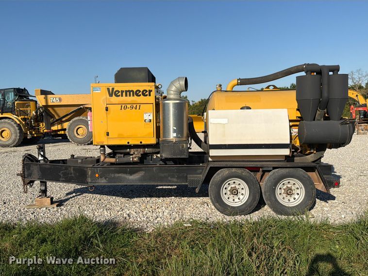 image for item FM6523 2012 Vermeer V500HD vacuum excavator