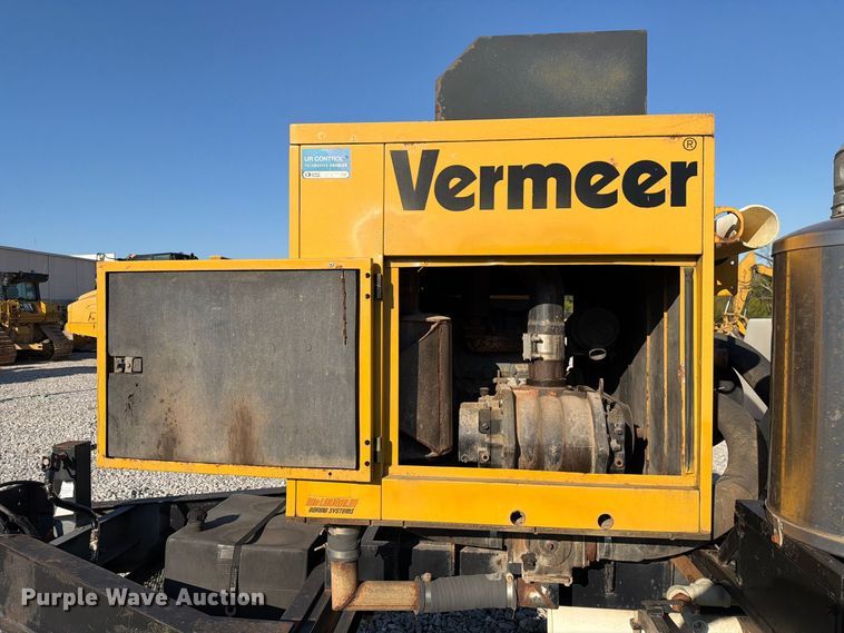 image for item FM6523 2012 Vermeer V500HD vacuum excavator