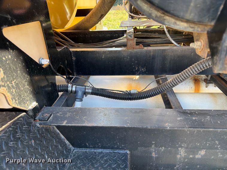 image for item FM6523 2012 Vermeer V500HD vacuum excavator