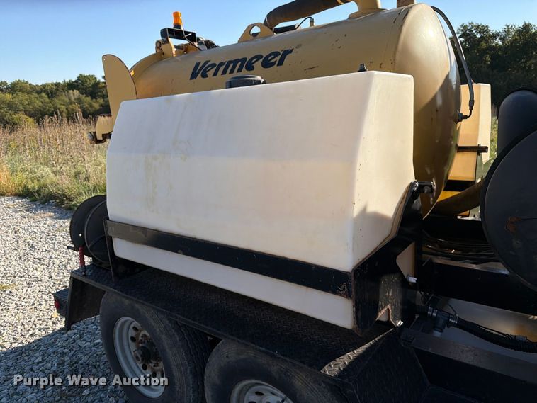 image for item FM6523 2012 Vermeer V500HD vacuum excavator