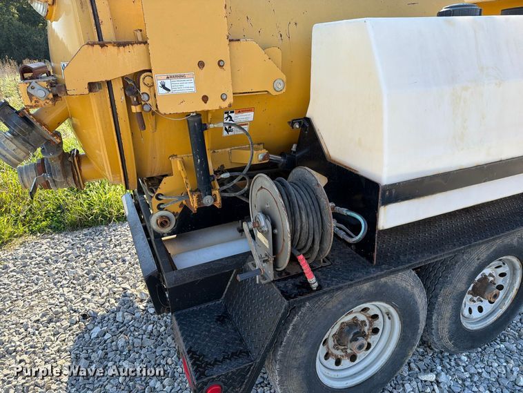 image for item FM6523 2012 Vermeer V500HD vacuum excavator