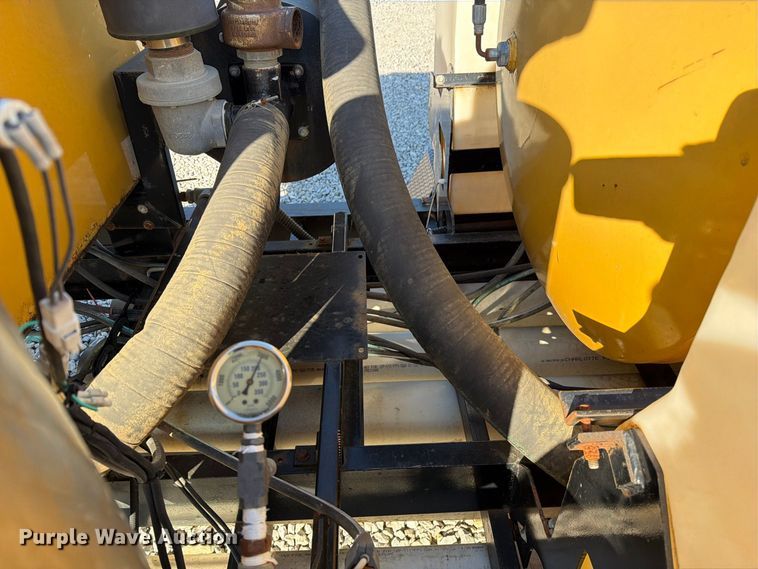 image for item FM6523 2012 Vermeer V500HD vacuum excavator
