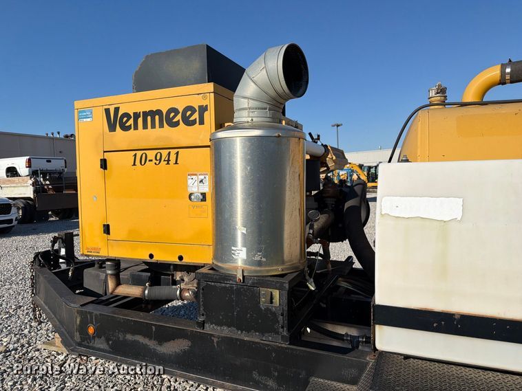 image for item FM6523 2012 Vermeer V500HD vacuum excavator