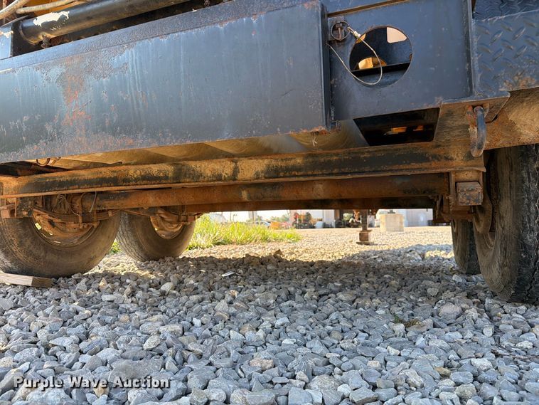 image for item FM6523 2012 Vermeer V500HD vacuum excavator
