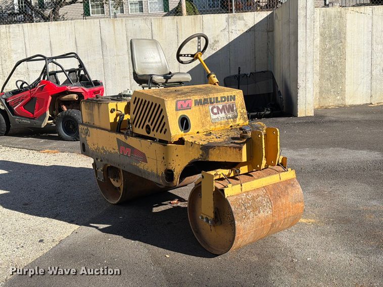 image for item FM6525 Mauldin 4000 double drum roller