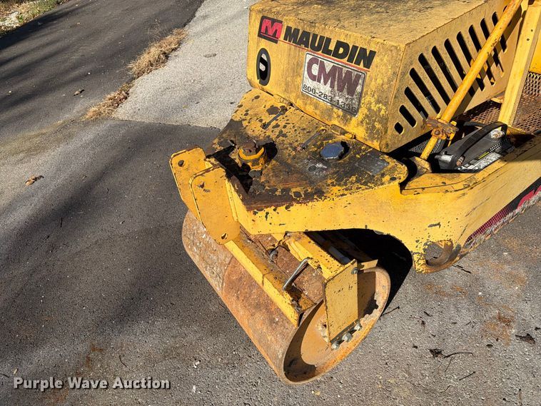 image for item FM6525 Mauldin 4000 double drum roller