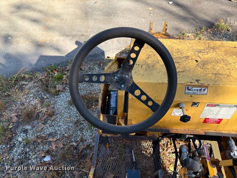 image for item FM6525 Mauldin 4000 double drum roller
