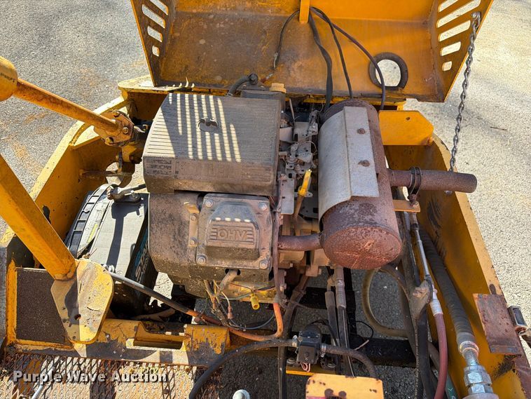 image for item FM6525 Mauldin 4000 double drum roller