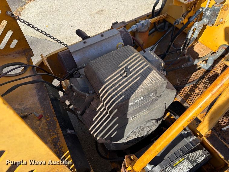 image for item FM6525 Mauldin 4000 double drum roller
