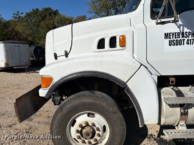 image for item FM6526 2006 Sterling L8500 dump truck