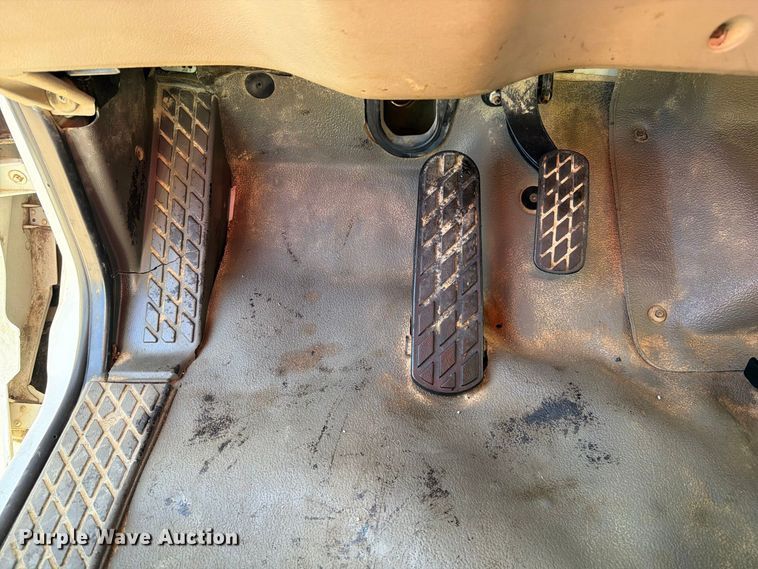 image for item FM6526 2006 Sterling L8500 dump truck