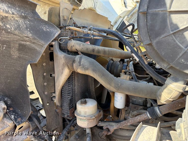 image for item FM6526 2006 Sterling L8500 dump truck