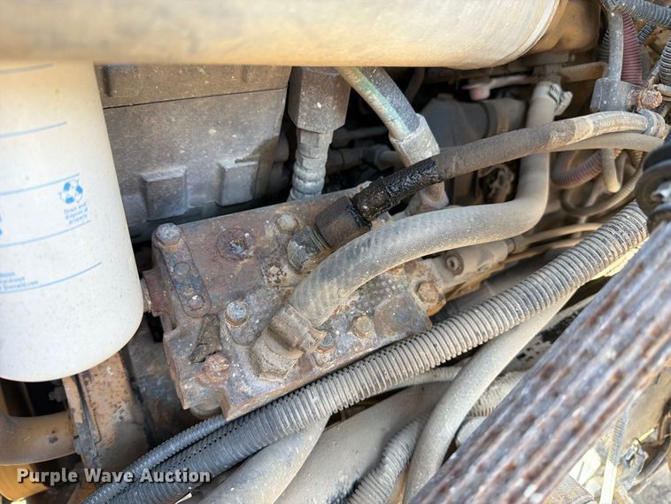 image for item FM6526 2006 Sterling L8500 dump truck